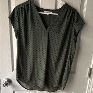 Green Relaxed Cap Sleeve Blouse